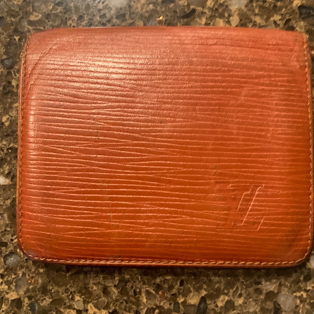 Louis Vuitton wallet and card holder